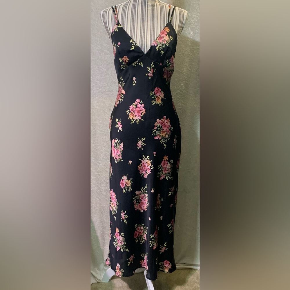 ZARA Blogger Favorite Satin Black Floral Midi Dress whimisgoth Babydoll top S